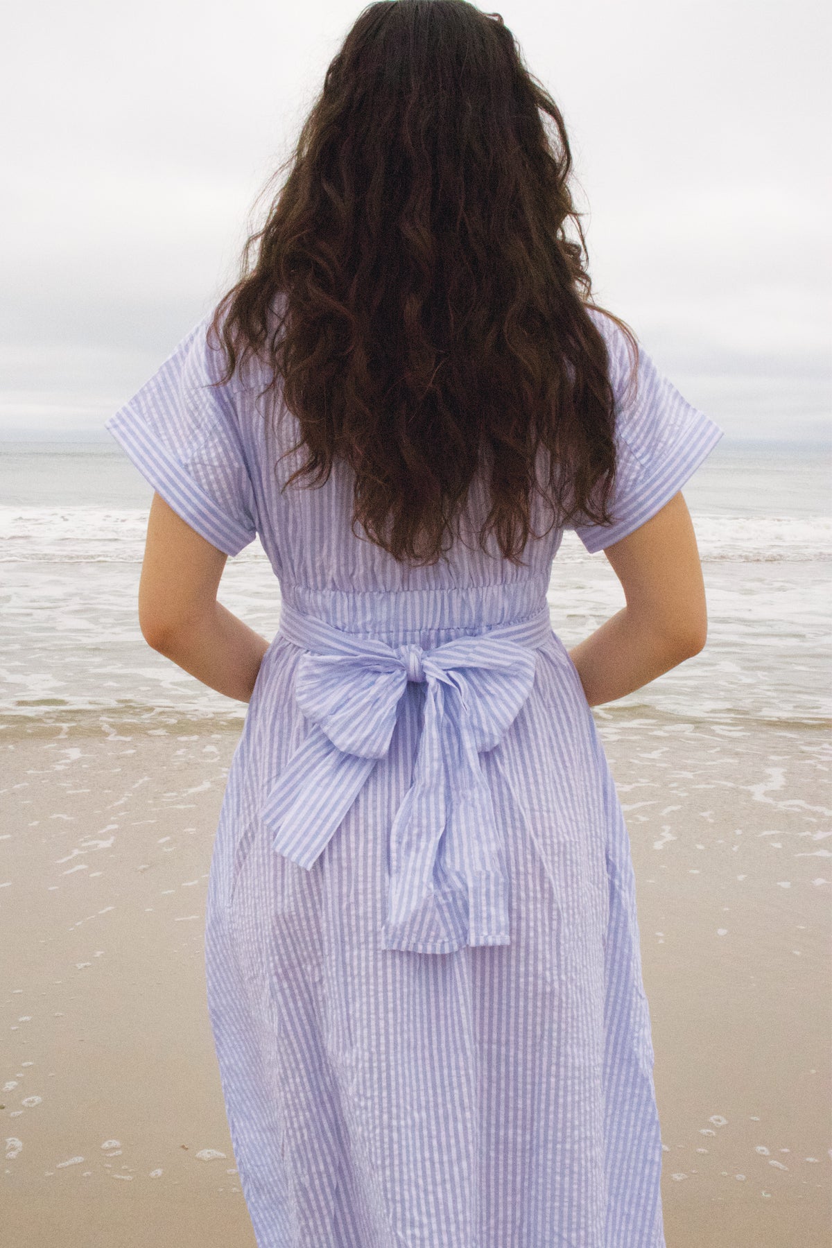 Brulé Collared Tie Midi Dress